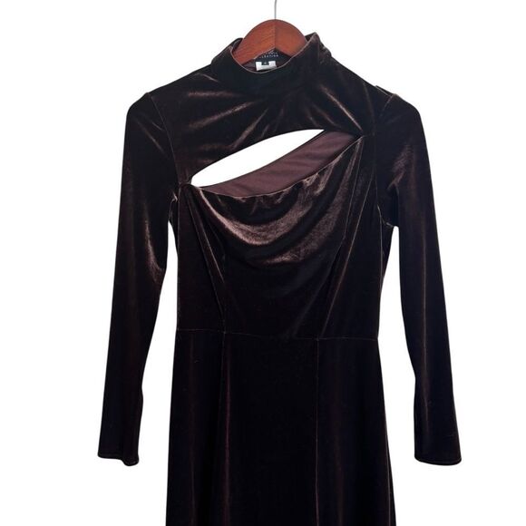Rene Ruiz Collection Chocolate Brown Velvet Cut Out Midi Dress Long Sleeve Sz. 6 - Picture 7 of 13